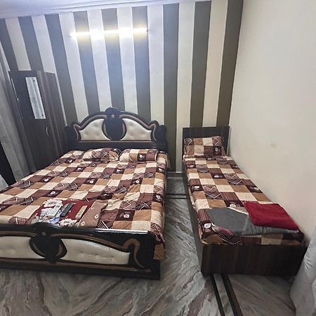 $4 Home Stay Amritsar Exterior photo