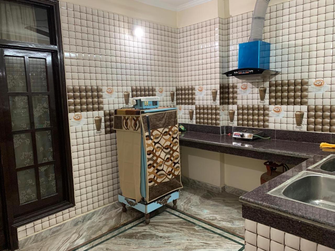 $4 Home Stay Amritsar Exterior photo