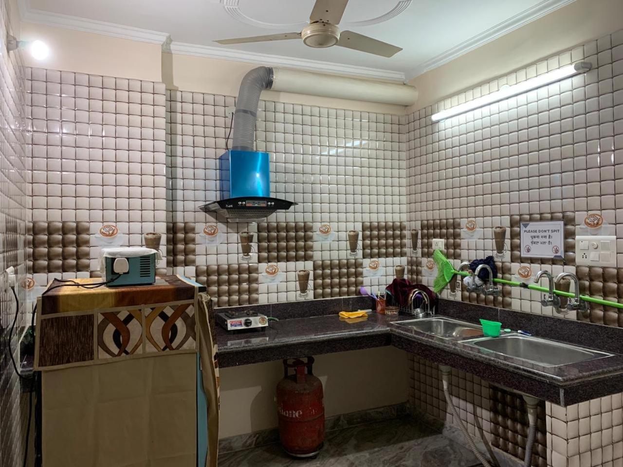$4 Home Stay Amritsar Exterior photo